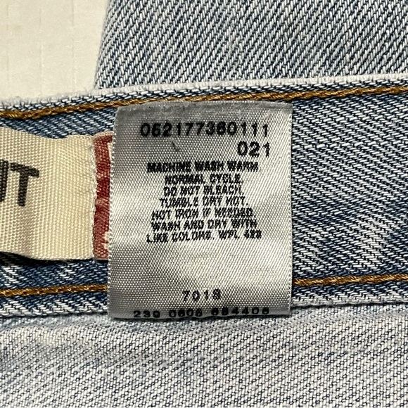 Vintage Levi's Men's 550 Classic Light Blue Relaxed Jeans - Picture 11 of 12